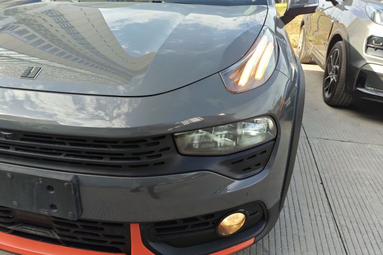 领克02 2021款 1.5TD DCT两驱耀 冠军版局部细节36