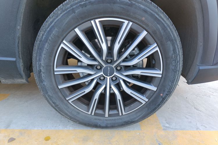 捷途X90 PLUS 2021款 1.6TD DCT别墅 7座车身外观10