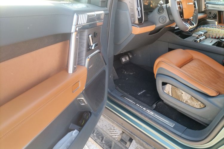 猛士917 2023款 增程基础版中控内饰20