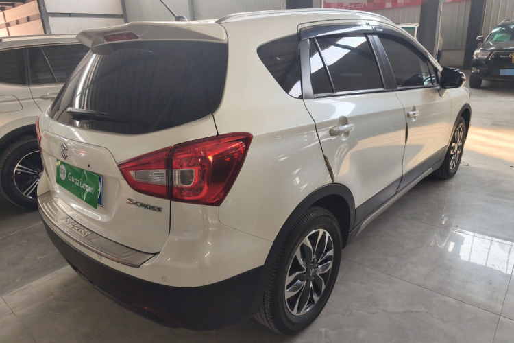 铃木 骁途 2017款 1.6L CVT两驱都市进取型车身外观7