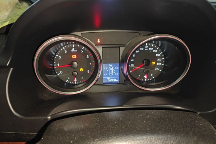 哈弗H6 2017款 红标 运动版 1.5T 手动两驱精英型中控内饰14