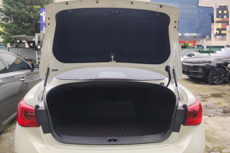 英菲尼迪Q50L 2016款 2.0T 悦享版机舱底盘23