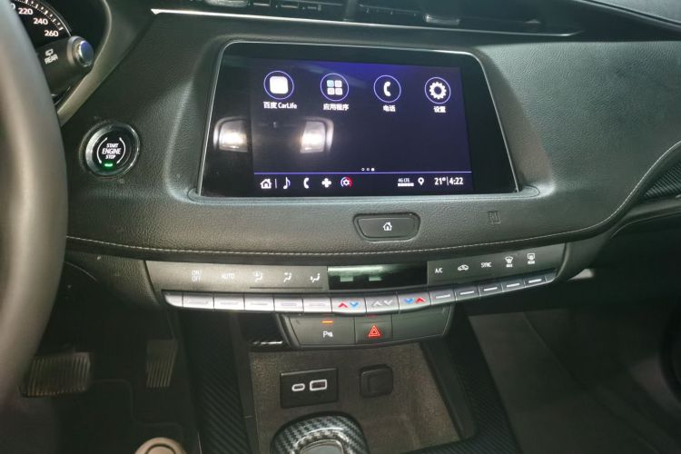 凯迪拉克XT4 2018款 28T 两驱技术型中控内饰16