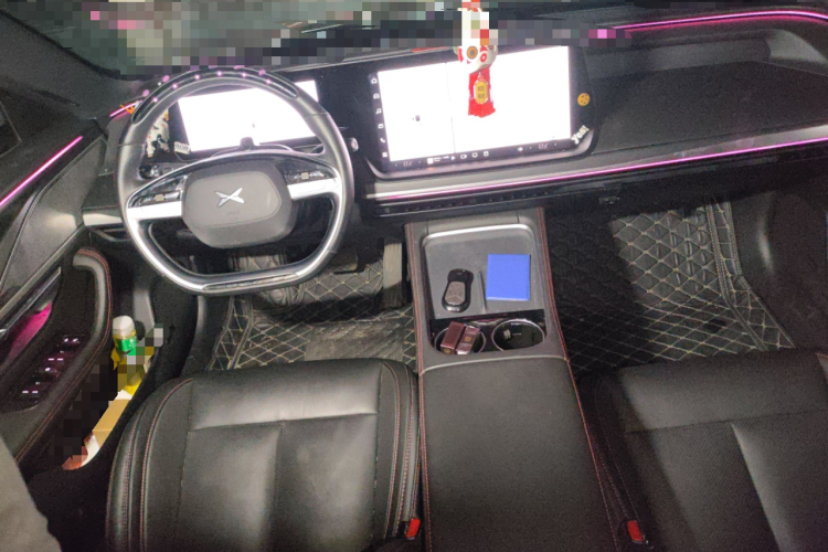 小鹏P7 2024款 P7i 550 Pro中控内饰12