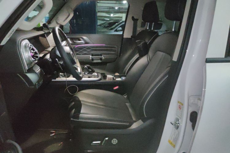 坦克300 2023款 2.0T 铁骑02中控内饰19