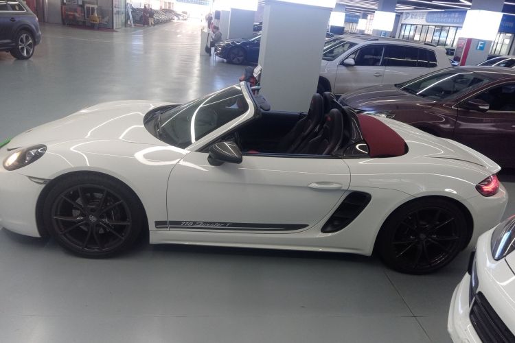 保时捷718 2019款 Boxster T 2.0T车身外观6003