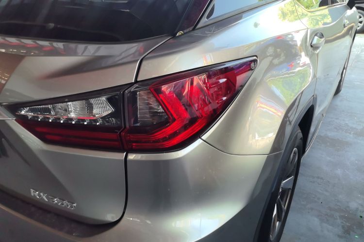 雷克萨斯RX 2016款 300 两驱精英版 国V车身外观6001