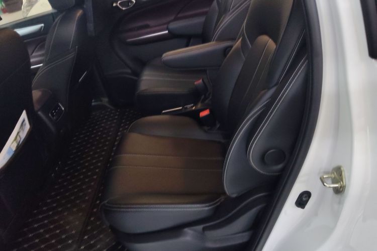 广汽传祺 传祺M6 2021款 PRO 270T 自动尊享版中控内饰21