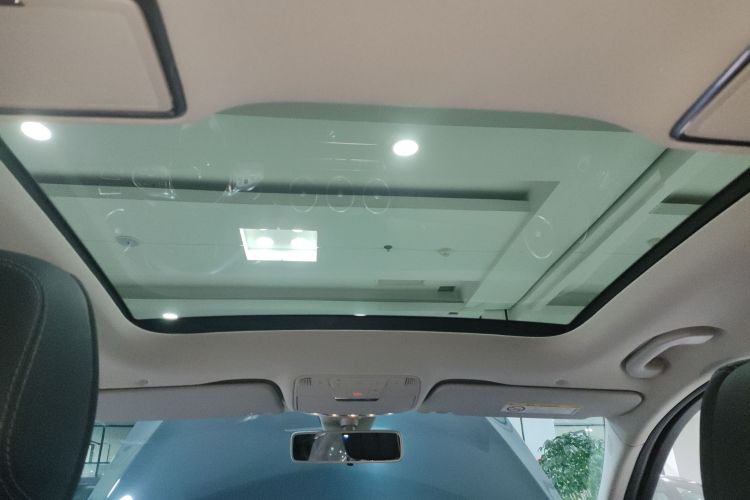 奔驰C级 2020款 改款 C 260 L 运动版局部细节22