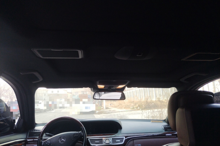 奔驰S级 2012款 S 400 L HYBRID Grand Edition局部细节22