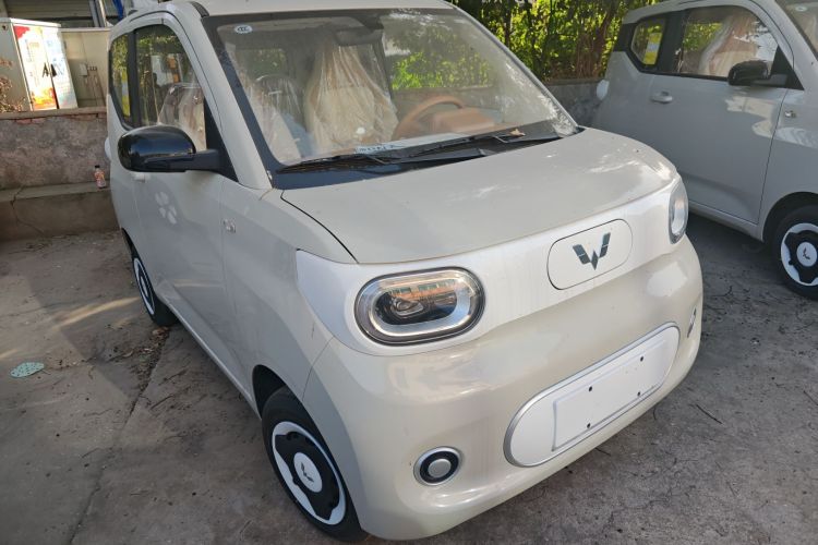 五菱汽车 宏光MINIEV 2024款 第三代 215km 青春版车身外观3