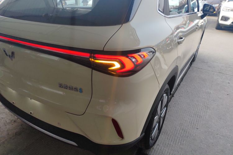 五菱汽车 缤果S 2025款 325km 尊享款车身外观9