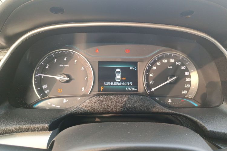 别克 英朗 2018款 15T 双离合精英型 国V局部细节14