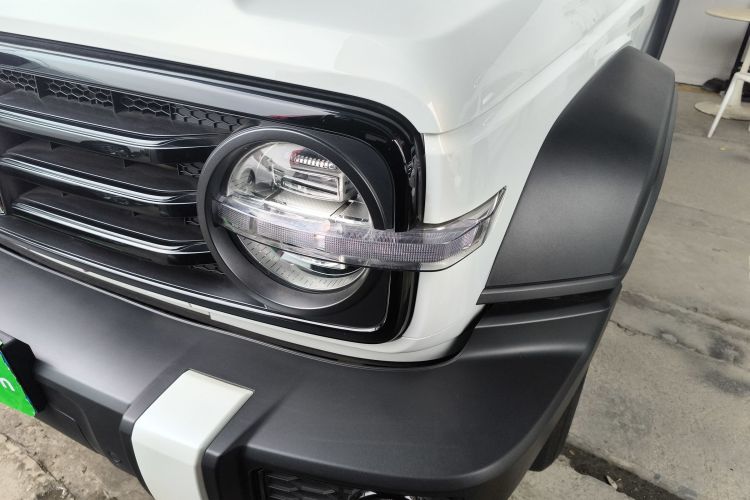 坦克300 2024款 2.0T 征服者局部细节36