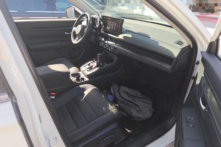 本田CR-V 2024款 240TURBO 两驱锋尚版 5座局部细节9005