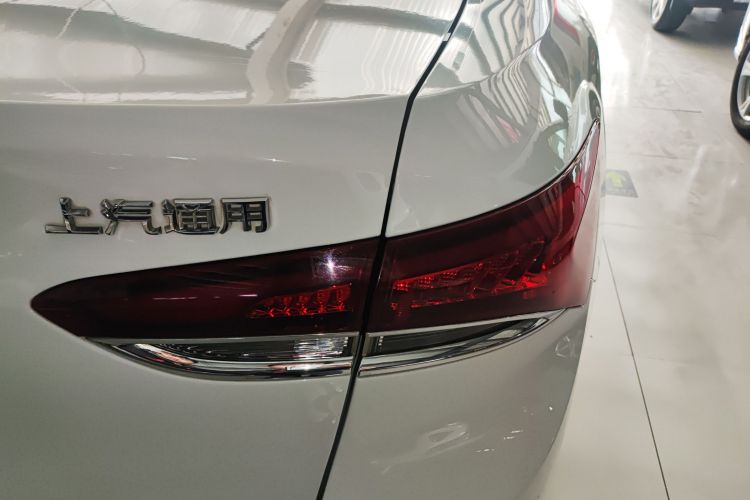 别克 英朗 2019款 18T 自动互联精英型 国VI车身外观9