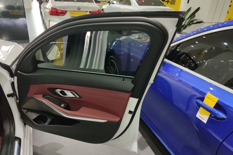 宝马3系 2024款 325Li M运动套装中控内饰42