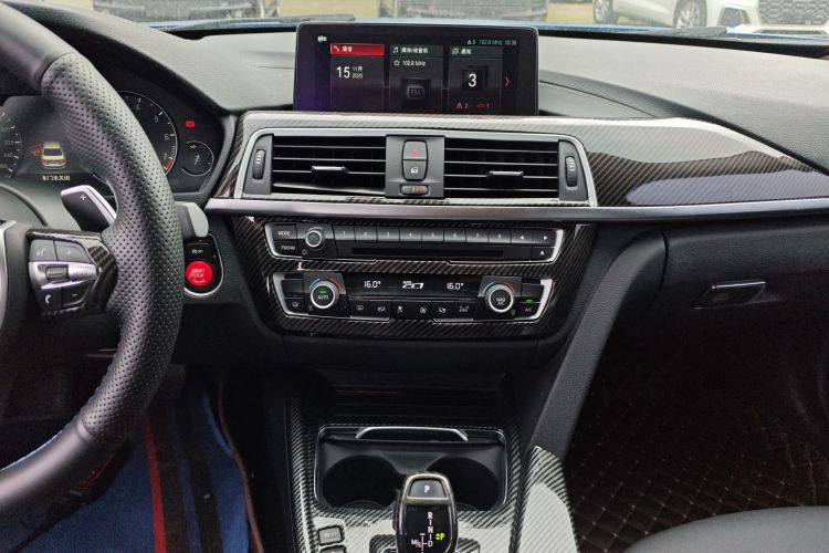 宝马3系 2018款 320Li 领先型M运动套装中控内饰16