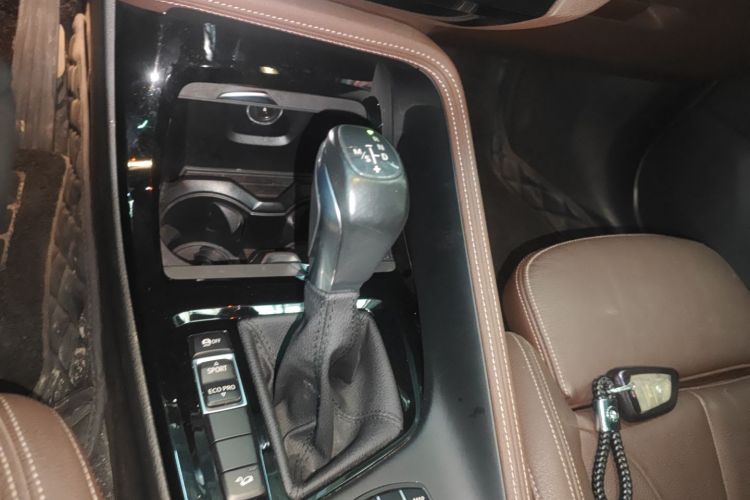 宝马X1 2018款 xDrive20Li 尊享型局部细节18