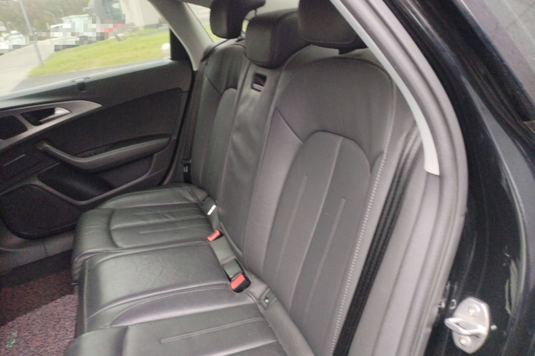 奥迪A6L 2017款 45 TFSI quattro 运动型中控内饰7004