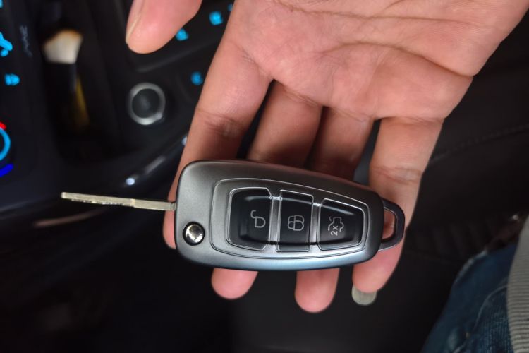 福特 福克斯 2017款 两厢 EcoBoost 180 自动精英型中控内饰7001