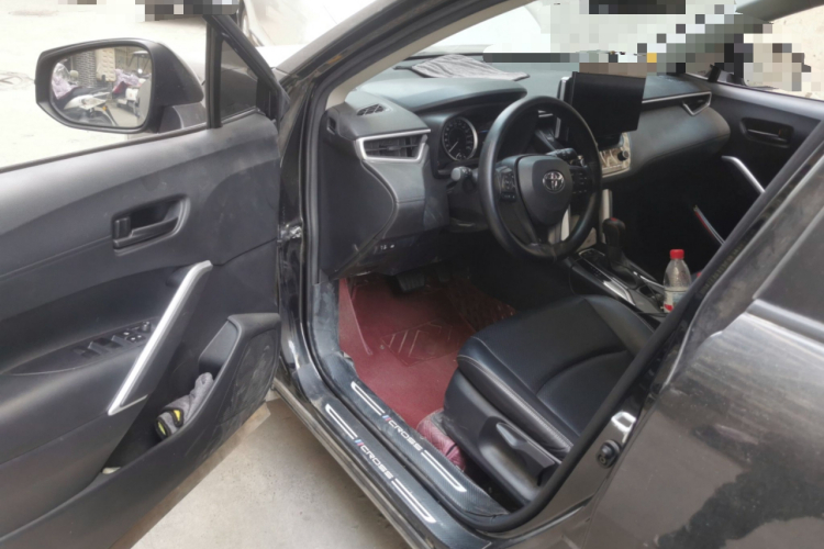 丰田 卡罗拉锐放 2022款 2.0L 精英版中控内饰20