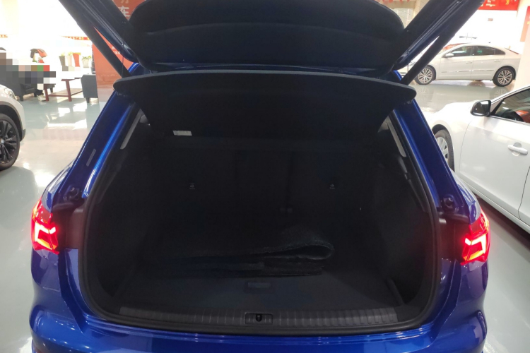 奥迪Q3 2019款 40 TFSI 时尚动感型局部细节23