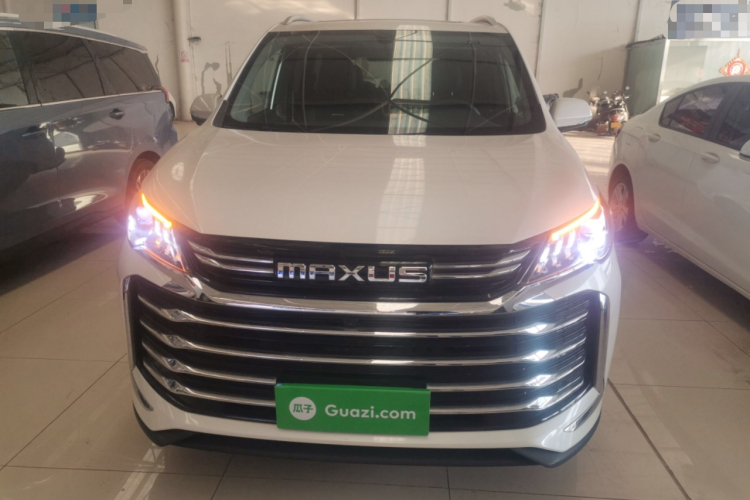 上汽大通MAXUS 大通G50 2023款 PLUS 1.5T 自动护航版车身外观2