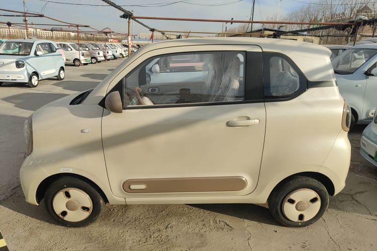 奔腾小马 2026款 222km 萌趣马 Plus车身外观4