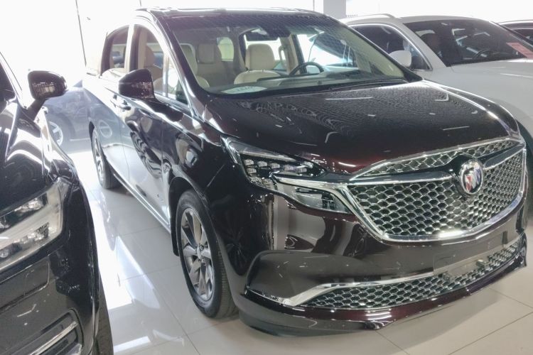 别克GL8 2020款 Avenir艾维亚 六座贤礼版车身外观3