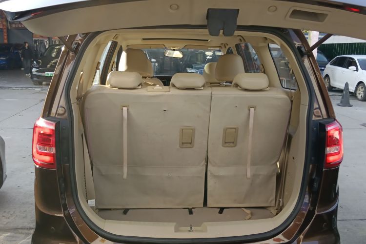 宝骏730 2016款 1.8L iAMT豪华型 7座局部细节23