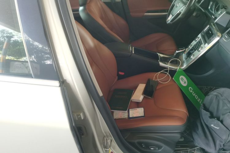 沃尔沃S60 2019款 S60L T3 智进版局部细节41