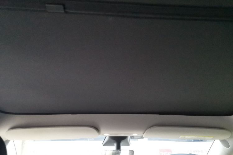 特斯拉 Model Y 2021款 长续航全轮驱动版中控内饰22