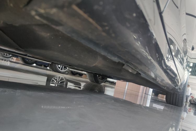 奥迪A6L 2023款 改款 45 TFSI 臻选动感型局部细节9002