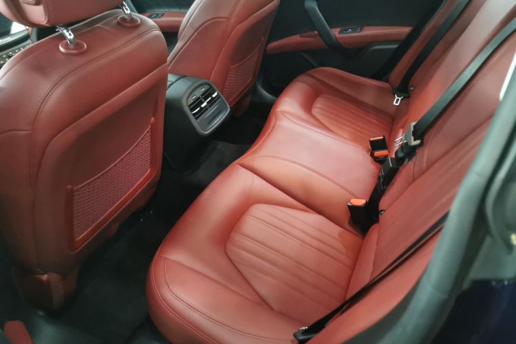 玛莎拉蒂 Ghibli 2020款 3.0T 标准版中控内饰21