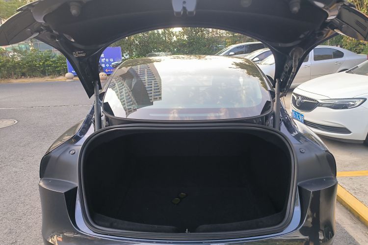 特斯拉 Model 3 2023款 后轮驱动版局部细节23