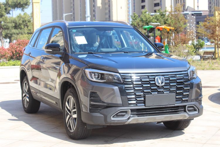 长安CS75 2024款 畅享版 1.5T DCT豪华型车身外观6002