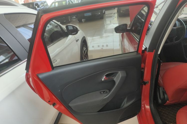 大众 Polo 2018款 1.5L 自动安驾型中控内饰49