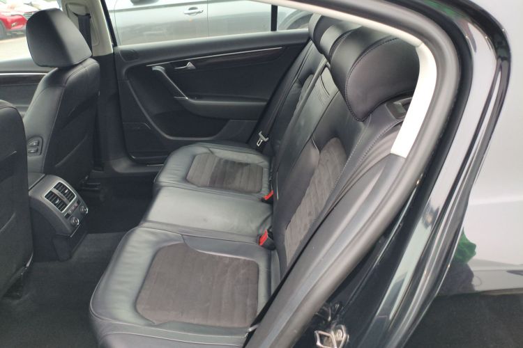 大众 迈腾 2013款 2.0TSI 尊贵型中控内饰21