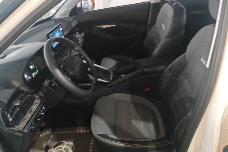 宝骏RS-3 2020款 1.5L CVT智能精英型局部细节19