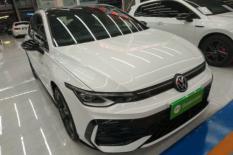 大众 高尔夫 2025款 300TSI R-Line车身外观3
