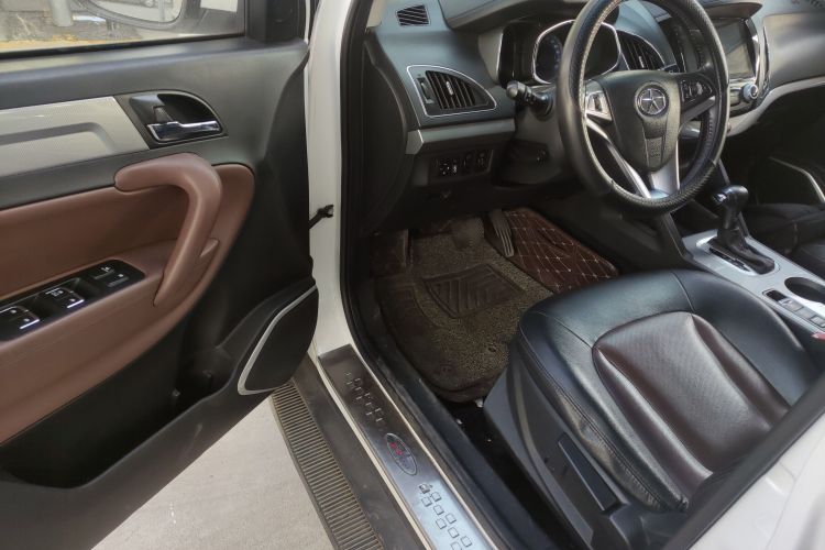 江汽集团 瑞风S5 2015款 1.5T 自动精英型中控内饰20