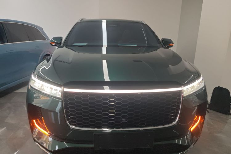 理想汽车 理想ONE 2021款 增程6座版车身外观2