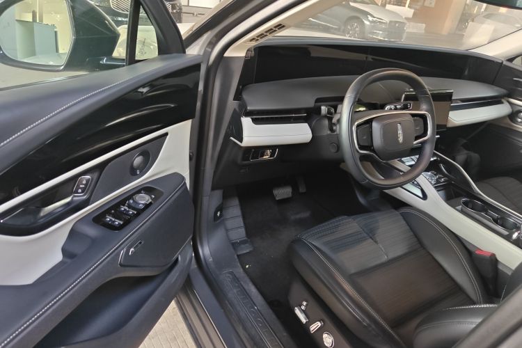 林肯 航海家 2023款 2.0T 四驱尊睿版中控内饰20