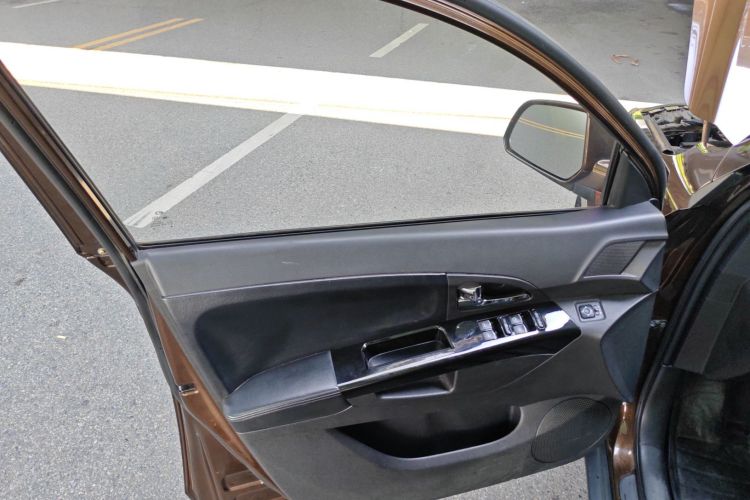 陆风X5 2013款 2.0T 手动创享版中控内饰7007