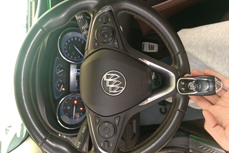 别克 昂科威 2016款 28T 四驱精英型中控内饰7001