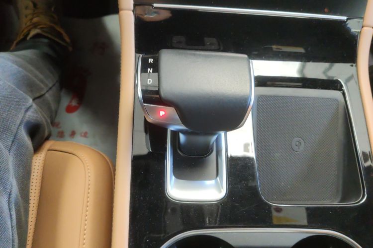 理想汽车 理想ONE 2020款 增程6座版局部细节18