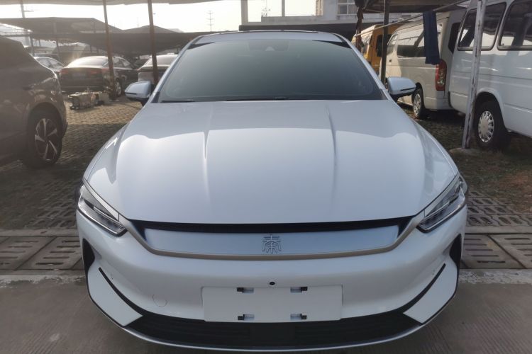 比亚迪 秦PLUS 2021款 EV 600KM 旗舰型车身外观2