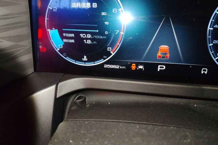 坦克300 2024款 2.0T 征服者中控内饰15