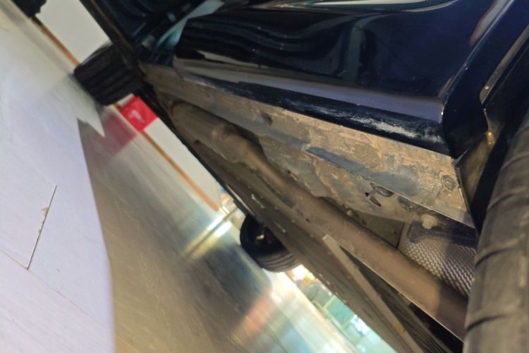 领克08 EM-P 2025款 220km 四驱性能Halo局部细节9002